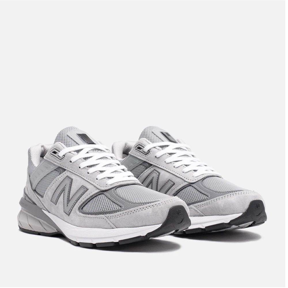 New Balance 990v5 Sneakers